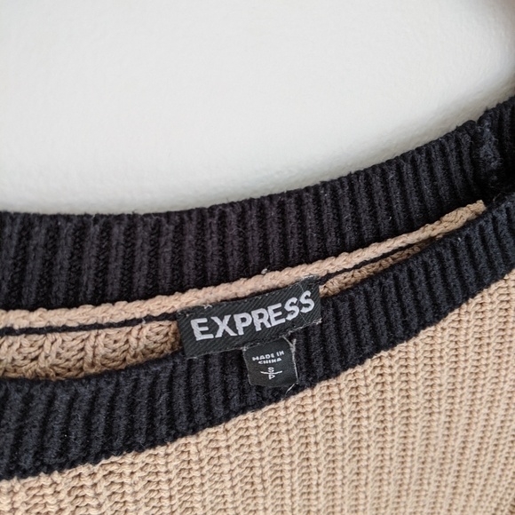 Express Sweater - Picture 2 of 2